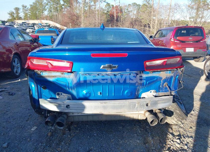 Photo 16 of 2017 Chevrolet Camaro 2LT (VIN 1G1FC1RSXH0146647)