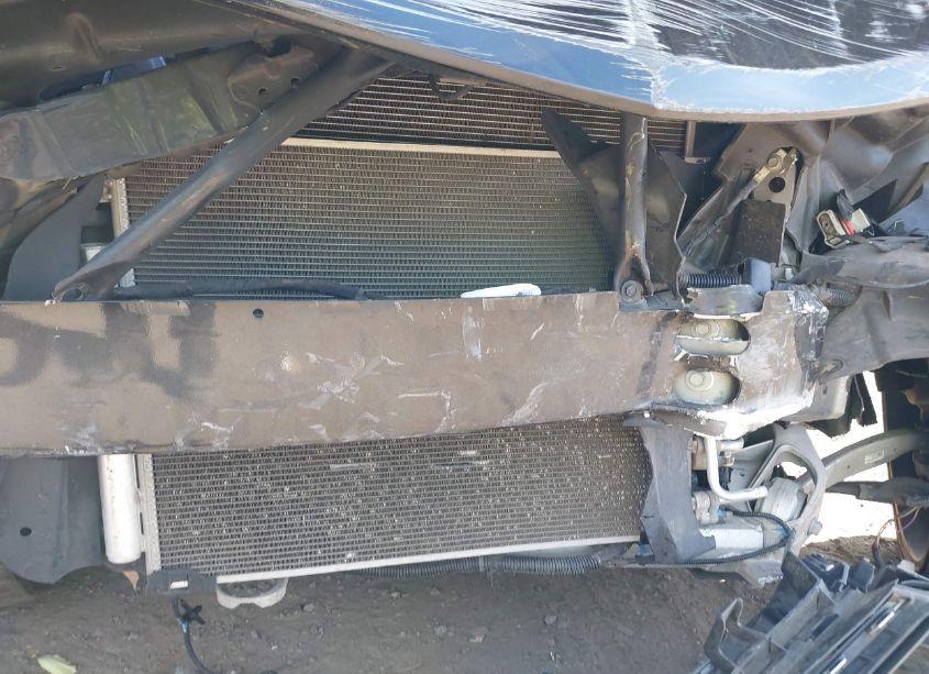 Photo 19 of 2017 Chevrolet Camaro 2LT (VIN 1G1FC1RSXH0179549)