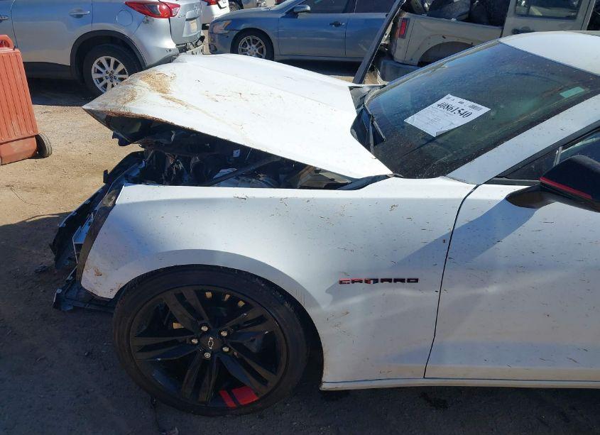 Photo 6 of 2022 Chevrolet Camaro RWD 2LT (VIN 1G1FC1RX0N0106097)