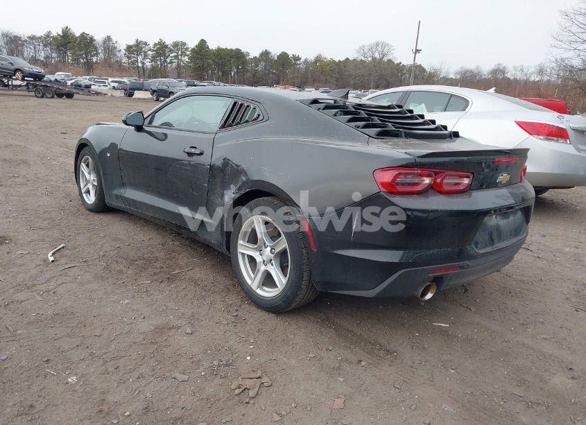 Photo 3 of 2023 Chevrolet Camaro RWD 2LT (VIN 1G1FC1RX0P0117071)