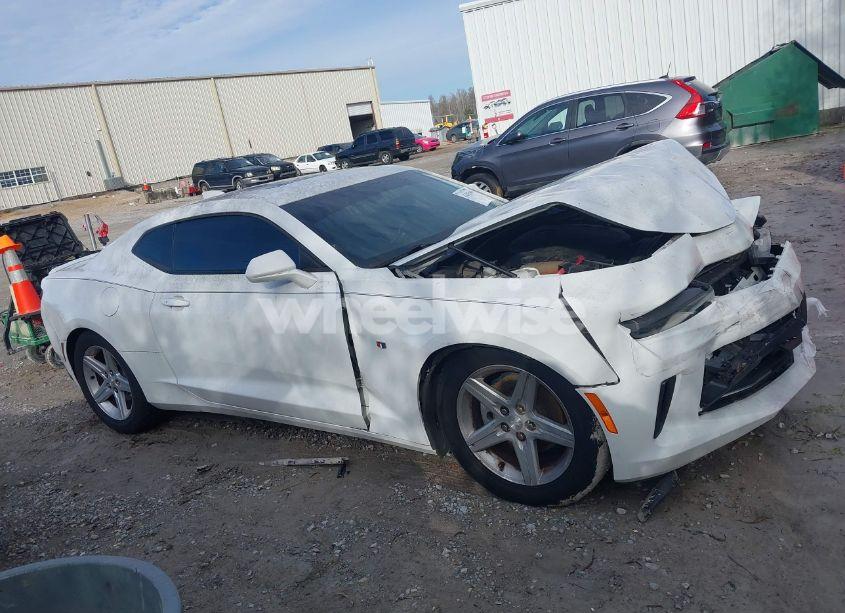 Photo 13 of 2016 Chevrolet Camaro 2LT (VIN 1G1FD1RS1G0190984)