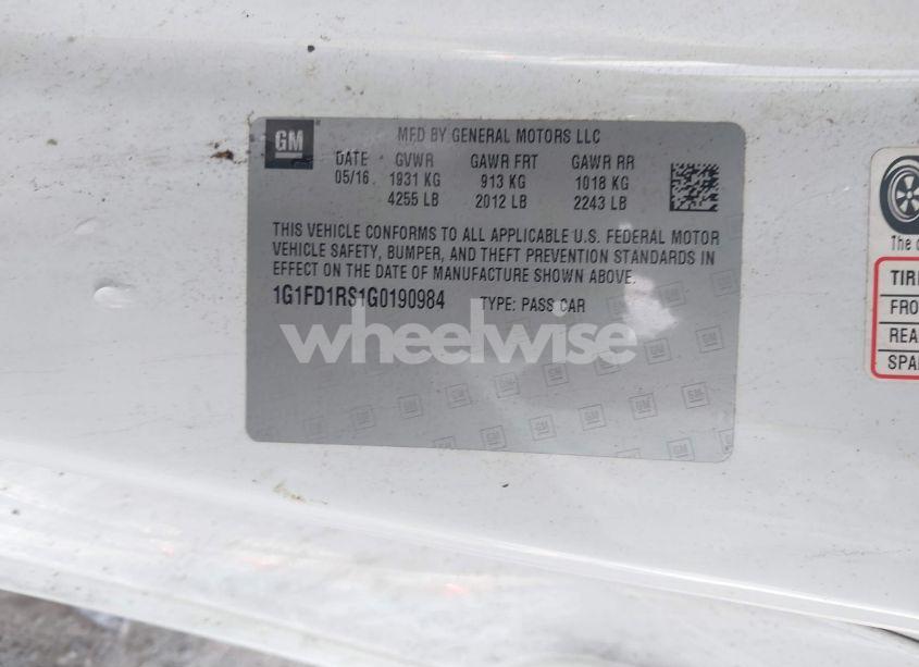 Photo 9 of 2016 Chevrolet Camaro 2LT (VIN 1G1FD1RS1G0190984)