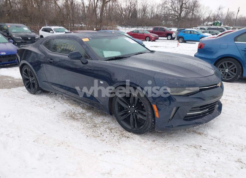 2016 Chevrolet Camaro 2LT (VIN 1G1FD1RS3G0134786) main photo
