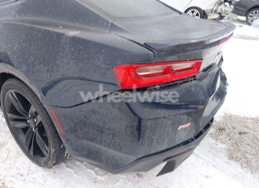 Photo 18 of 2016 Chevrolet Camaro 2LT (VIN 1G1FD1RS3G0134786)