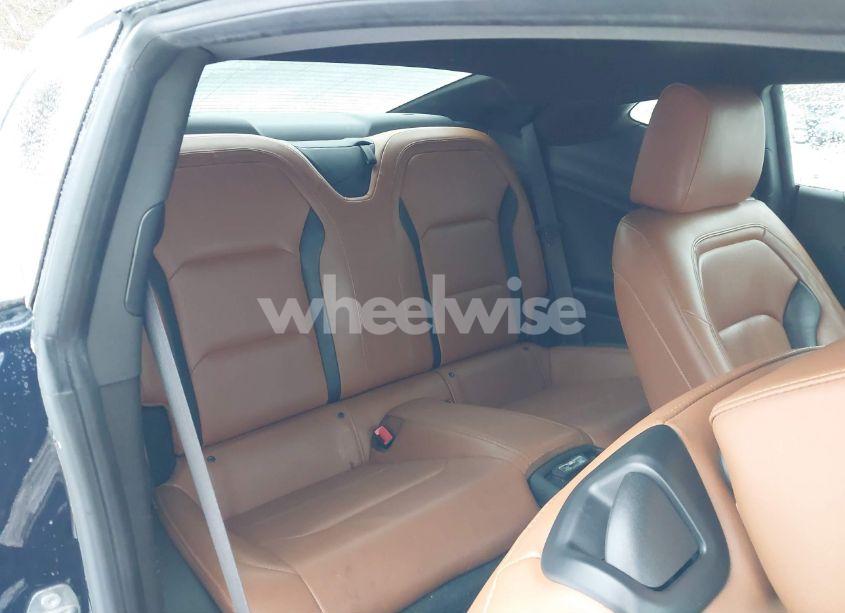 Photo 8 of 2016 Chevrolet Camaro 2LT (VIN 1G1FD1RS3G0134786)