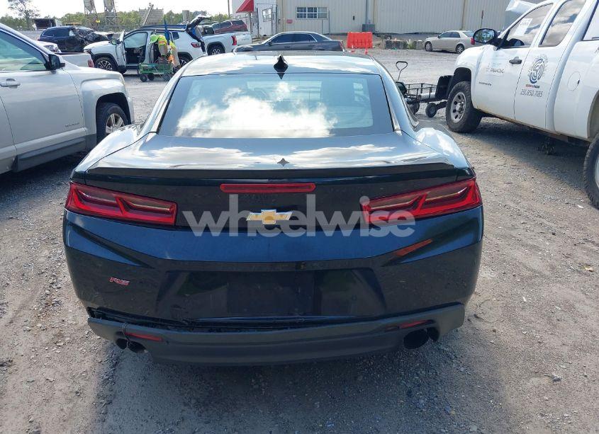 Photo 16 of 2016 Chevrolet Camaro 2LT (VIN 1G1FD1RS3G0145951)