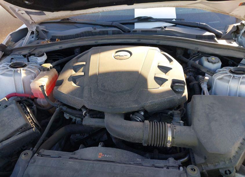 Photo 10 of 2017 Chevrolet Camaro 2LT (VIN 1G1FD1RS3H0110876)