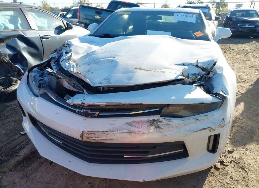 Photo 12 of 2017 Chevrolet Camaro 2LT (VIN 1G1FD1RS3H0110876)