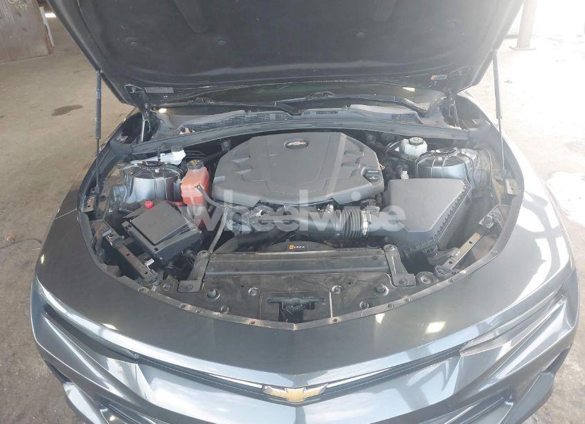 Photo 10 of 2016 Chevrolet Camaro 2LT (VIN 1G1FD1RS4G0107127)