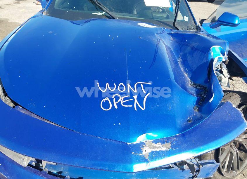 Photo 10 of 2016 Chevrolet Camaro 2LT (VIN 1G1FD1RS4G0125885)