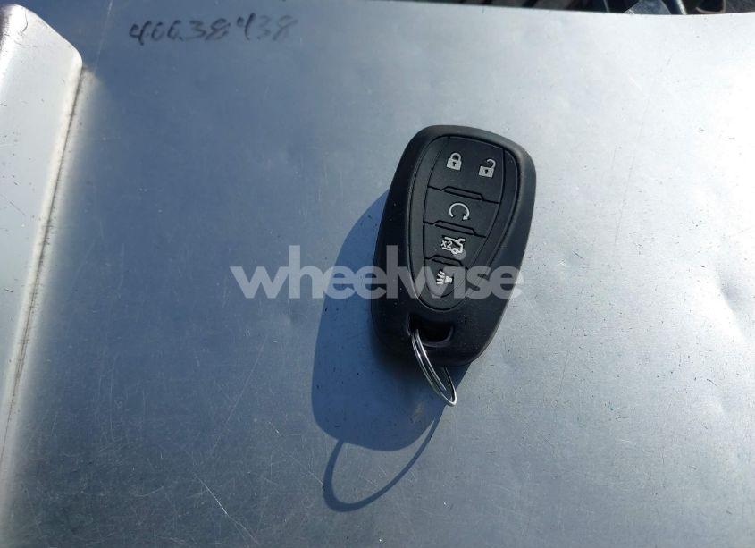 Photo 11 of 2016 Chevrolet Camaro 2LT (VIN 1G1FD1RS4G0125885)