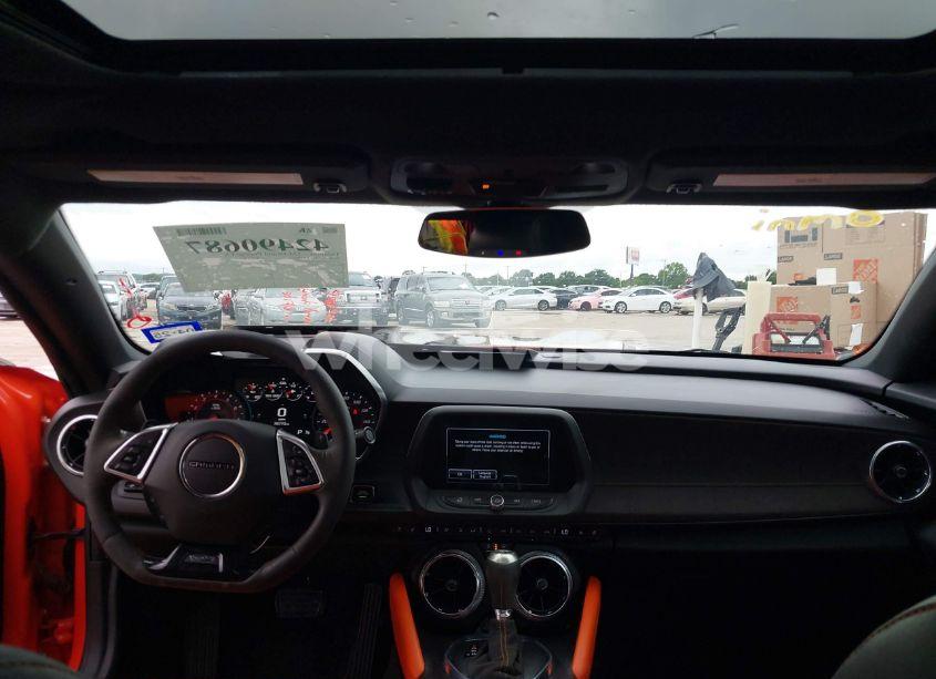 Photo 19 of 2018 Chevrolet Camaro 2LT (VIN 1G1FD1RS5J0160524)