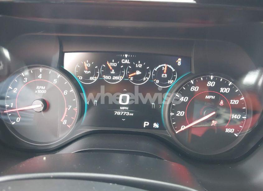 Photo 7 of 2018 Chevrolet Camaro 2LT (VIN 1G1FD1RS5J0160524)