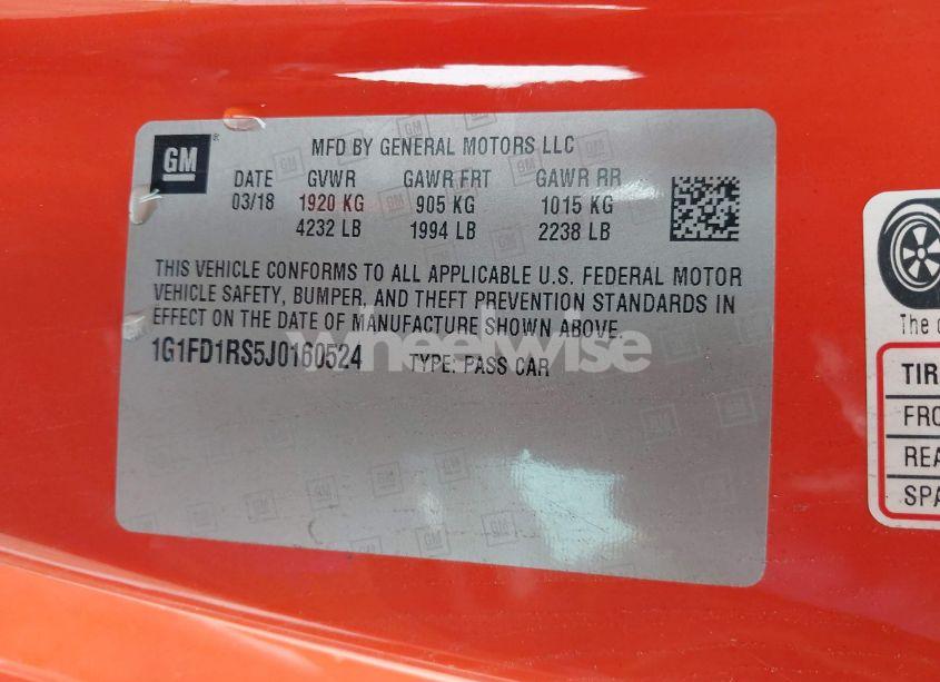 Photo 9 of 2018 Chevrolet Camaro 2LT (VIN 1G1FD1RS5J0160524)