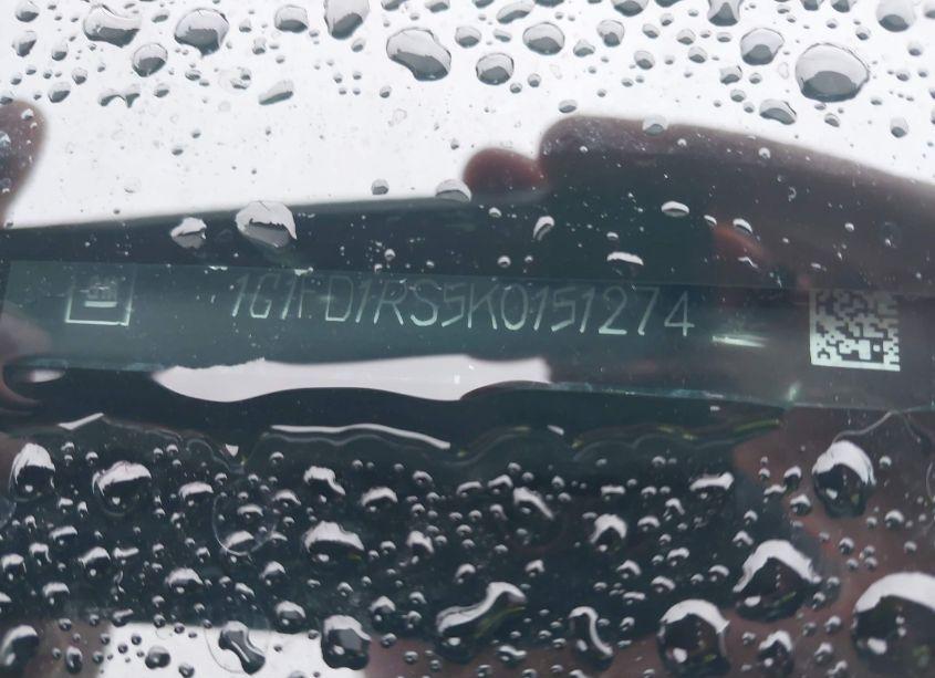 Photo 9 of 2019 Chevrolet Camaro 2LT (VIN 1G1FD1RS5K0151274)