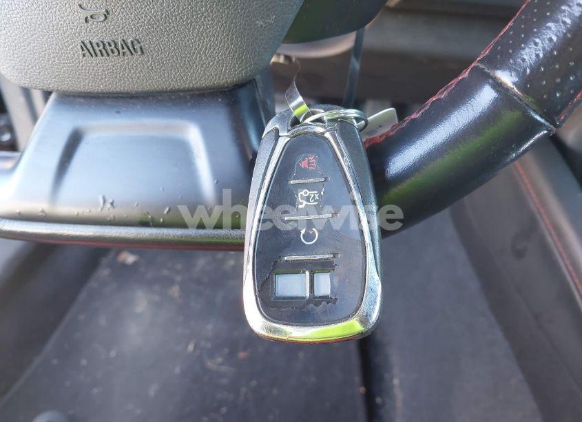 Photo 11 of 2019 Chevrolet Camaro 3LT (VIN 1G1FD1RS6K0133527)