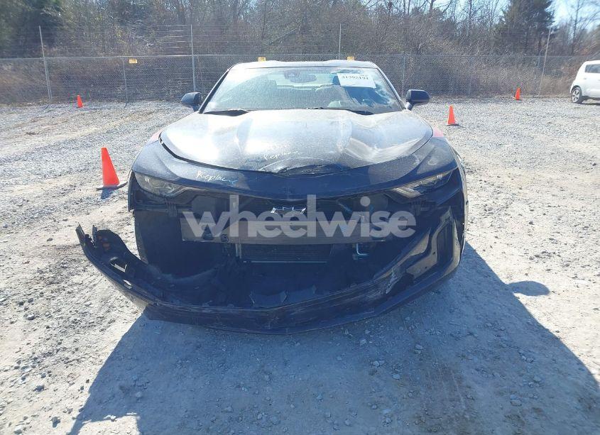 Photo 6 of 2019 Chevrolet Camaro 3LT (VIN 1G1FD1RS6K0133527)