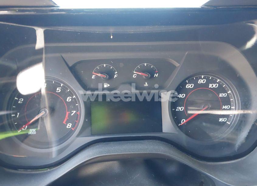 Photo 7 of 2016 Chevrolet Camaro 2LT (VIN 1G1FD1RS7G0140820)