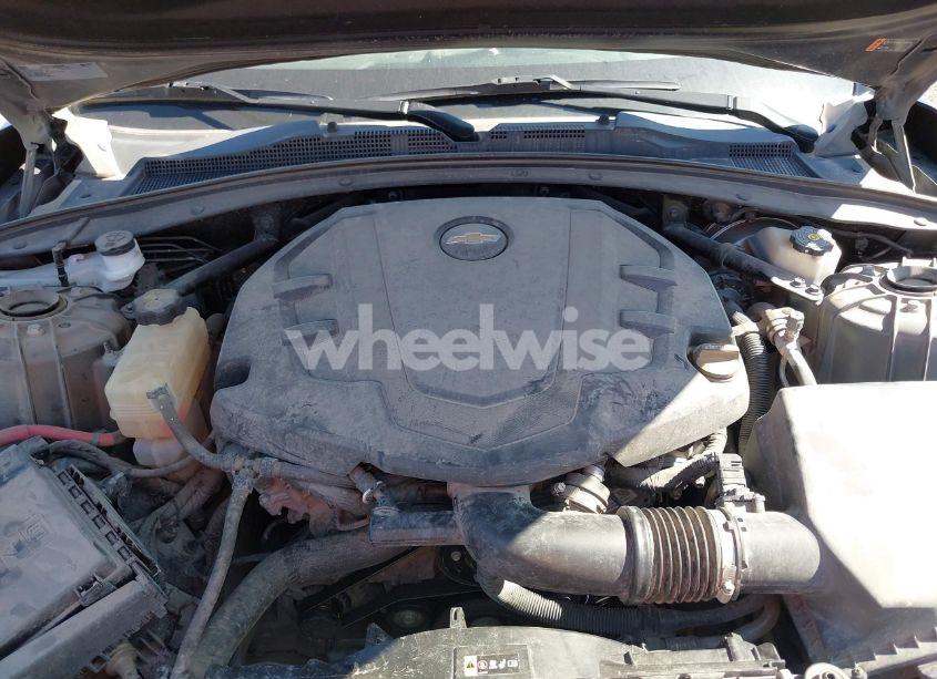 Photo 10 of 2017 Chevrolet Camaro 2LT (VIN 1G1FD1RS7H0158512)