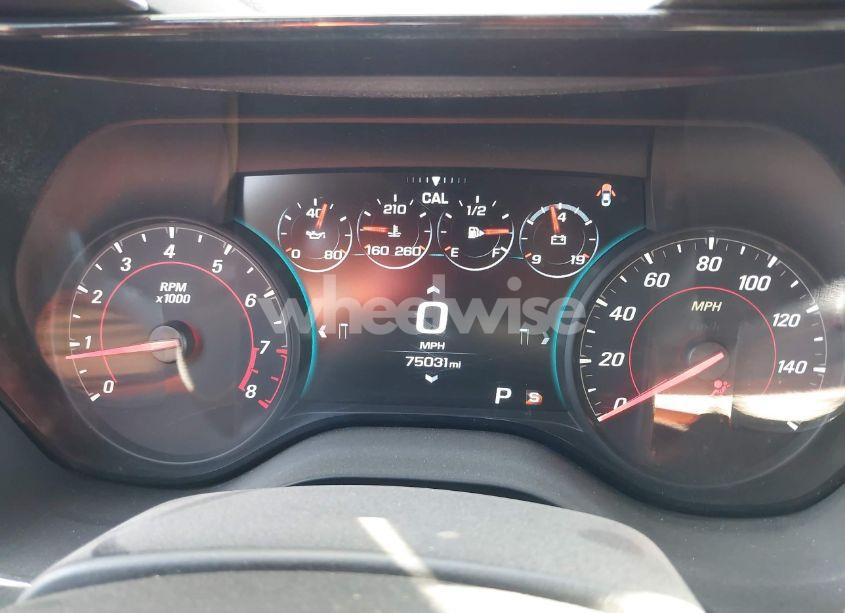 Photo 7 of 2017 Chevrolet Camaro 2LT (VIN 1G1FD1RS7H0158512)