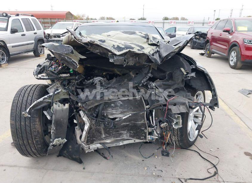 Photo 13 of 2018 Chevrolet Camaro 2LT (VIN 1G1FD1RS7J0145362)