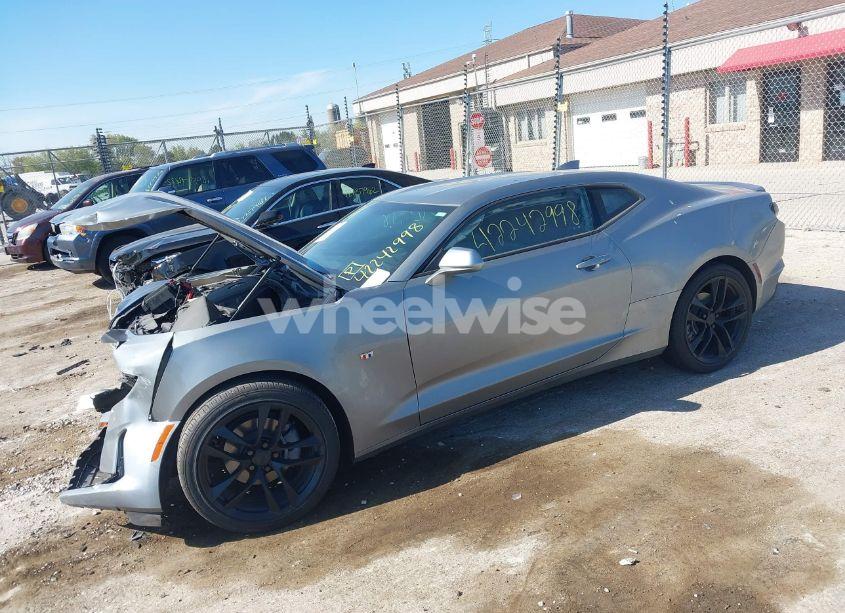 Photo 2 of 2023 Chevrolet Camaro RWD 2LT (VIN 1G1FD1RS7P0155009)