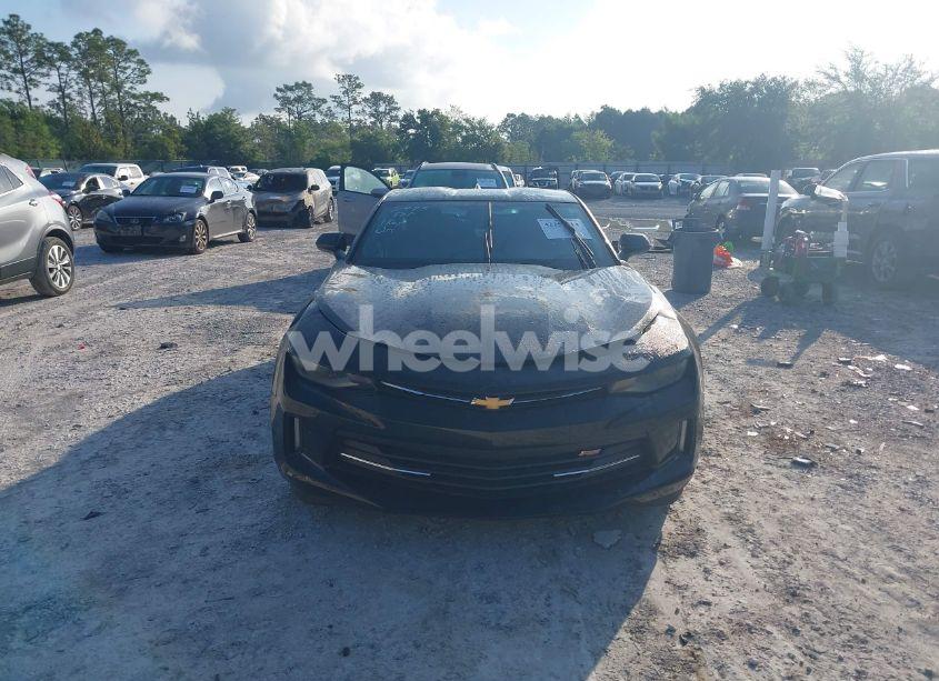 Photo 12 of 2017 Chevrolet Camaro 2LT (VIN 1G1FD1RS8H0192877)