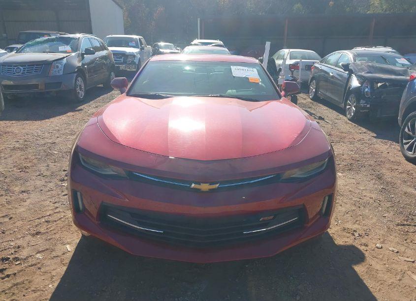 Photo 12 of 2018 Chevrolet Camaro 2LT (VIN 1G1FD1RS8J0127663)