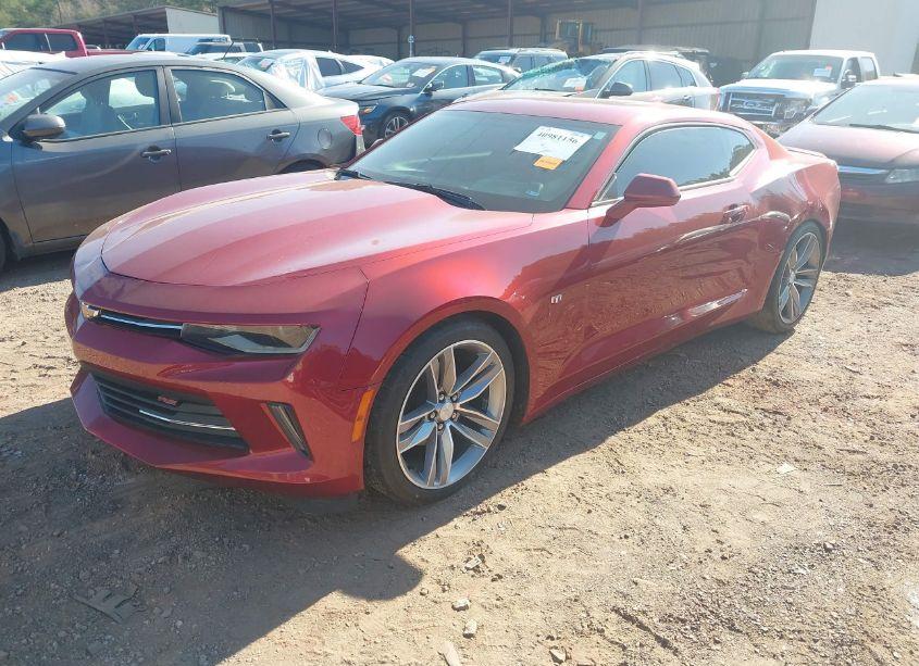Photo 2 of 2018 Chevrolet Camaro 2LT (VIN 1G1FD1RS8J0127663)
