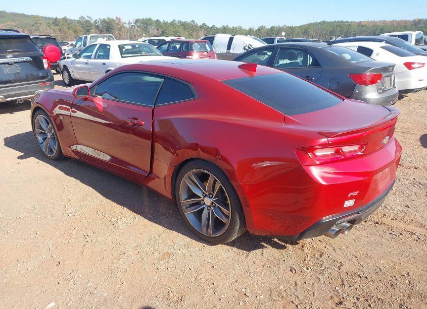 Photo 3 of 2018 Chevrolet Camaro 2LT (VIN 1G1FD1RS8J0127663)