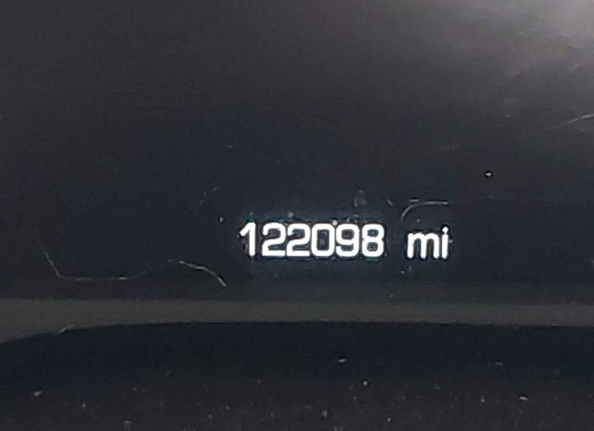 Photo 15 of 2018 Chevrolet Camaro 2LT (VIN 1G1FD1RS8J0143717)