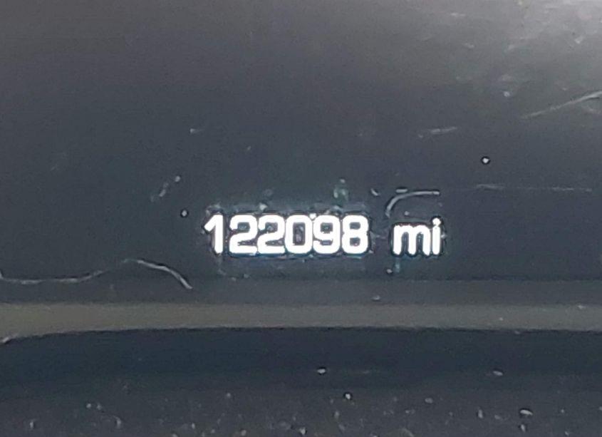 Photo 7 of 2018 Chevrolet Camaro 2LT (VIN 1G1FD1RS8J0143717)