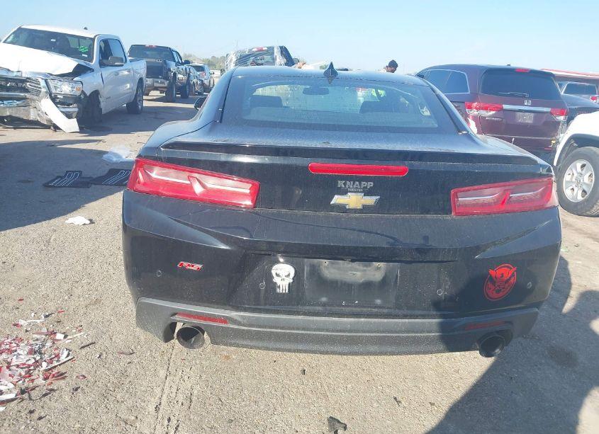 Photo 15 of 2016 Chevrolet Camaro 2LT (VIN 1G1FD1RS9G0120309)