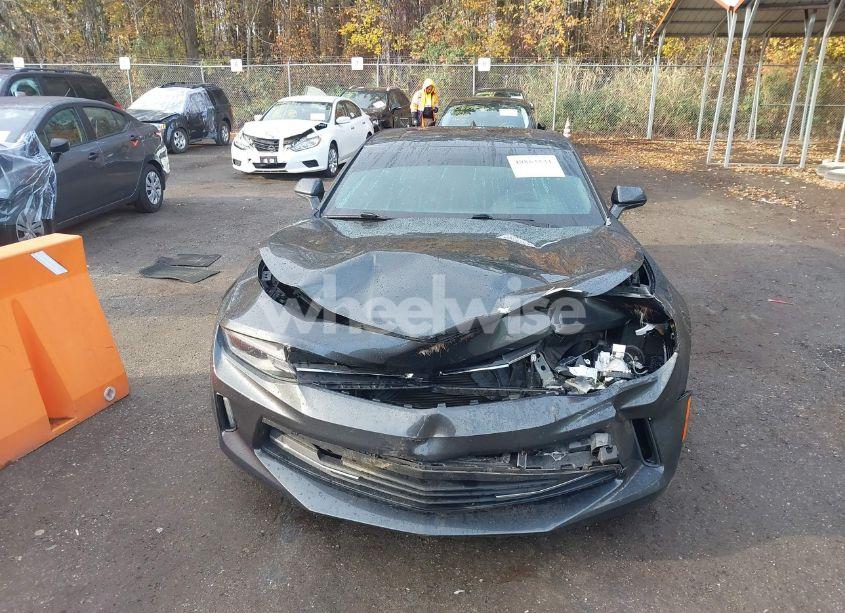 Photo 12 of 2016 Chevrolet Camaro 2LT (VIN 1G1FD1RS9G0143279)