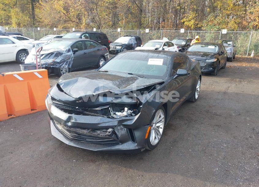 Photo 2 of 2016 Chevrolet Camaro 2LT (VIN 1G1FD1RS9G0143279)