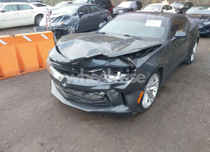 Photo 6 of 2016 Chevrolet Camaro 2LT (VIN 1G1FD1RS9G0143279)