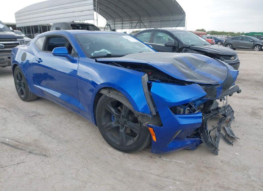 2017 Chevrolet Camaro 2LT (VIN 1G1FD1RS9H0126080) main photo