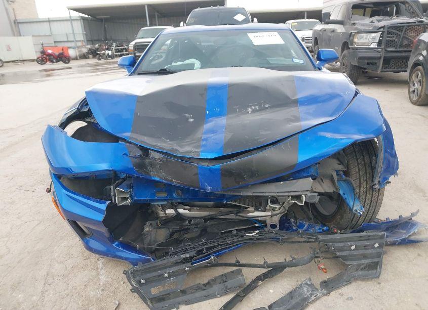 Photo 13 of 2017 Chevrolet Camaro 2LT (VIN 1G1FD1RS9H0126080)