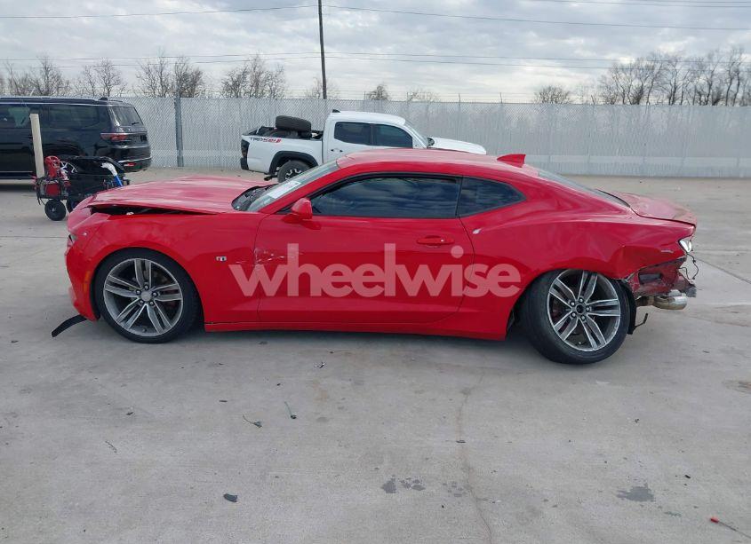 Photo 14 of 2017 Chevrolet Camaro 2LT (VIN 1G1FD1RS9H0171021)