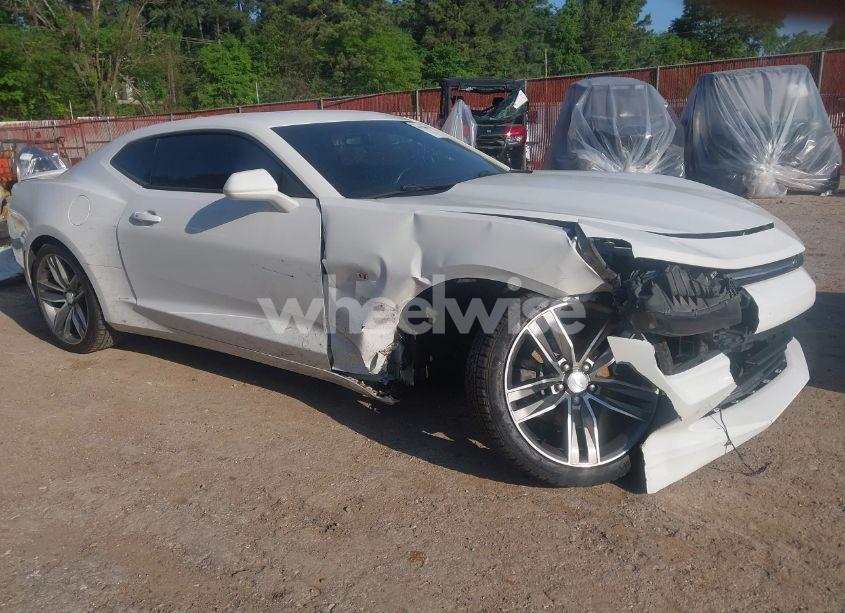 2016 Chevrolet Camaro 2LT (VIN 1G1FD1RSXG0139127) main photo