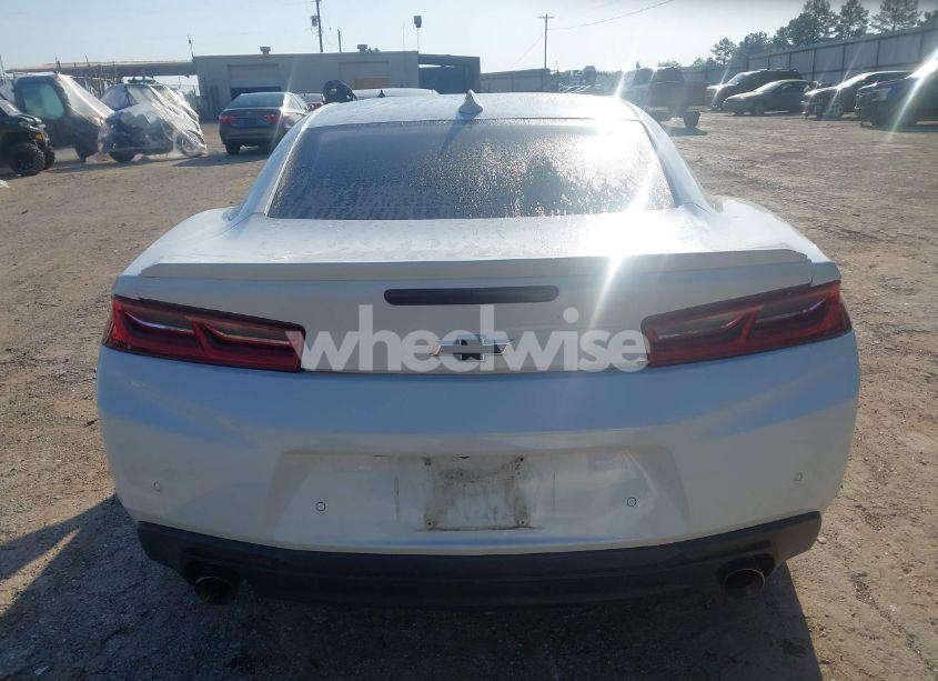 Photo 16 of 2016 Chevrolet Camaro 2LT (VIN 1G1FD1RSXG0139127)