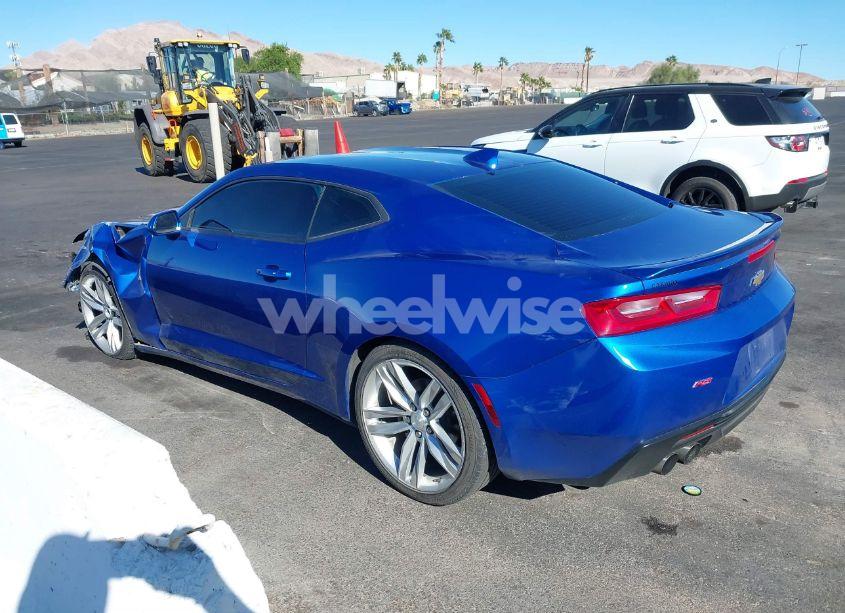 Photo 3 of 2016 Chevrolet Camaro 2LT (VIN 1G1FD1RSXG0148944)