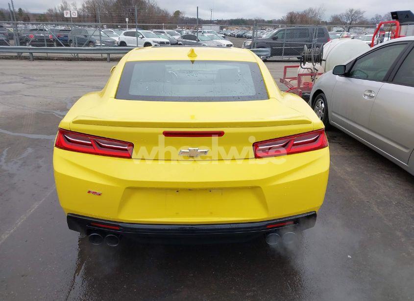Photo 16 of 2016 Chevrolet Camaro 2LT (VIN 1G1FD1RSXG0159524)