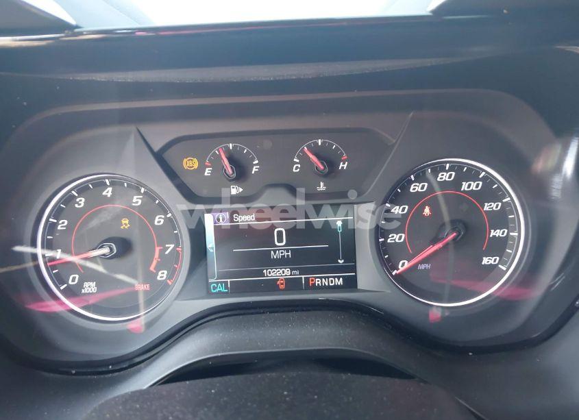 Photo 7 of 2017 Chevrolet Camaro 2LT (VIN 1G1FD1RSXH0141137)