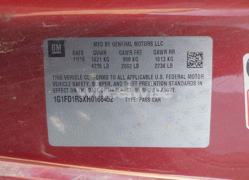 Photo 9 of 2017 Chevrolet Camaro 2LT (VIN 1G1FD1RSXH0168452)