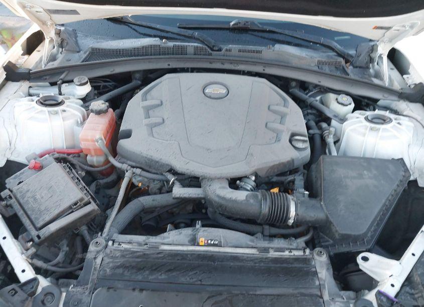 Photo 10 of 2017 Chevrolet Camaro 2LT (VIN 1G1FD1RSXH0214572)