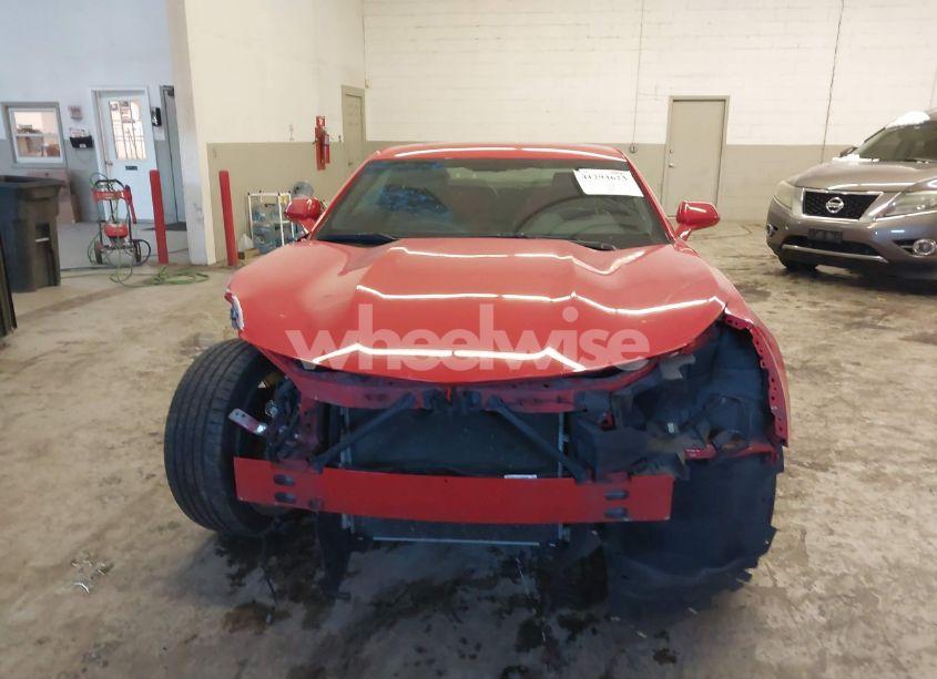 Photo 13 of 2021 Chevrolet Camaro RWD 2LT (VIN 1G1FD1RSXM0104809)