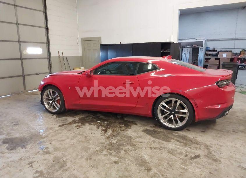 Photo 15 of 2021 Chevrolet Camaro RWD 2LT (VIN 1G1FD1RSXM0104809)