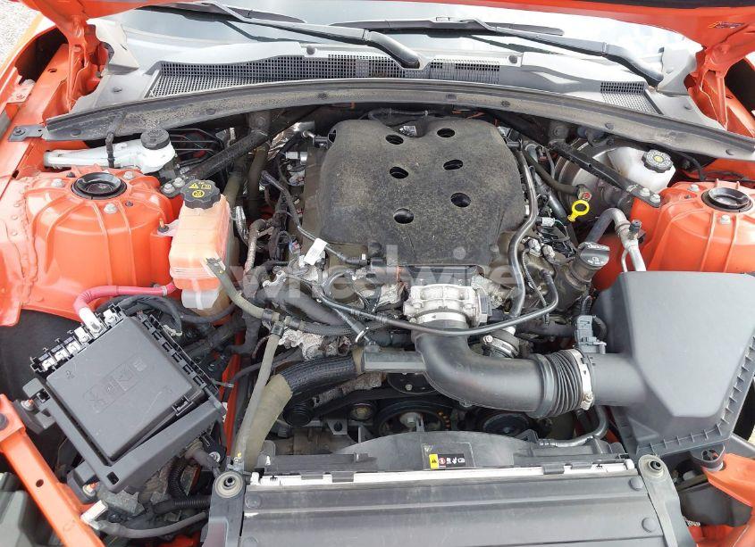 Photo 10 of 2021 Chevrolet Camaro RWD 2LT (VIN 1G1FD1RSXM0131203)