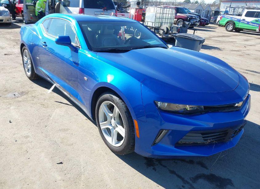 2017 Chevrolet Camaro 2LT (VIN 1G1FD1RX2H0146618) main photo